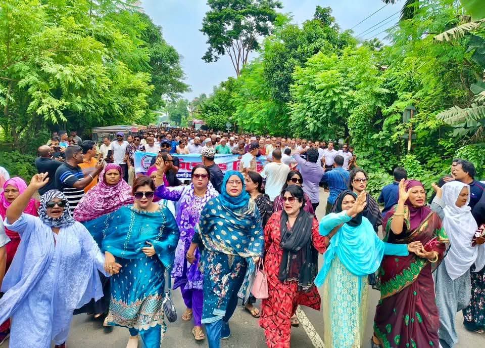 বাগেরহাট-খুলনার সংরক্ষিত নারী আসনে শাহিদা আক্তারকে মনোনয়নের দাবি নেতাকর্মীদের
